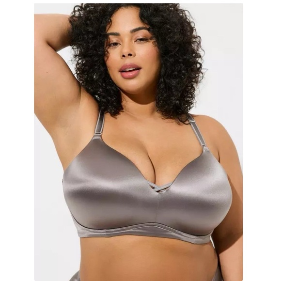 Torrid Dream Wire-Free Push-up Bra 40DD Silver Filigree Boost - Picture 1 of 13
